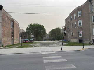 1534 S Kedzie Avenue, Chicago, IL 60623