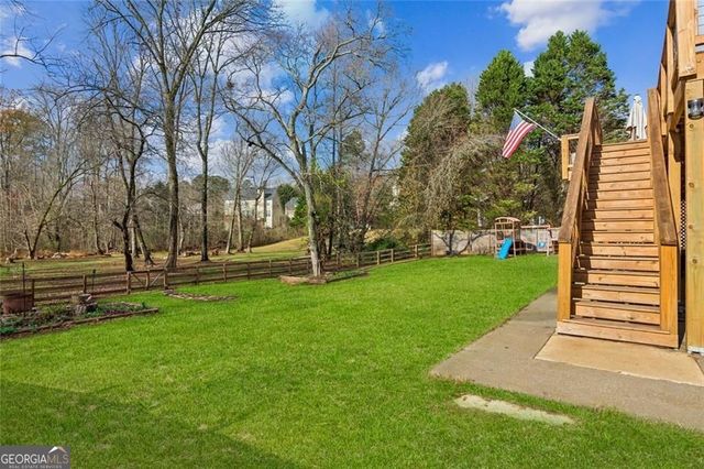 5595 Vaughn Road, Woodstock, GA 30188