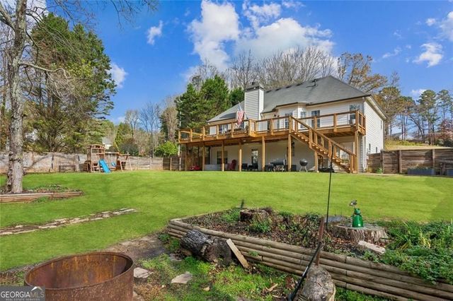 5595 Vaughn Road, Woodstock, GA 30188