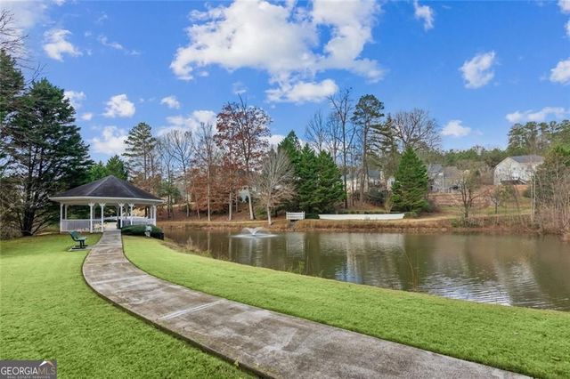 5595 Vaughn Road, Woodstock, GA 30188