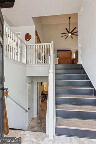 5595 Vaughn Road, Woodstock, GA 30188