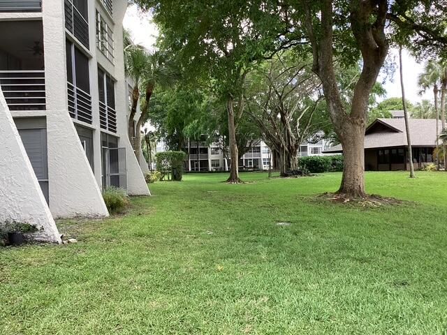 9325 LAGOON Place 107, Davie, FL 33324