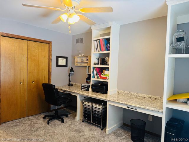 412 Rosette Street, Holly Village, MI 48442