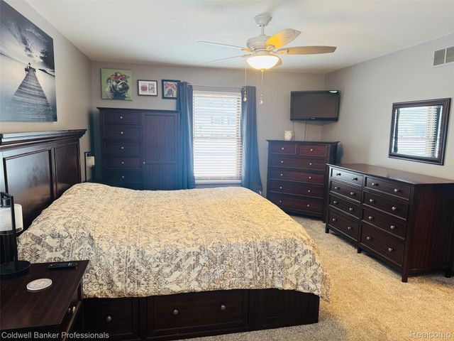 412 Rosette Street, Holly Village, MI 48442