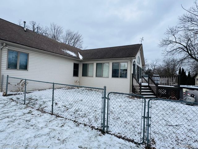 412 Rosette Street, Holly Village, MI 48442