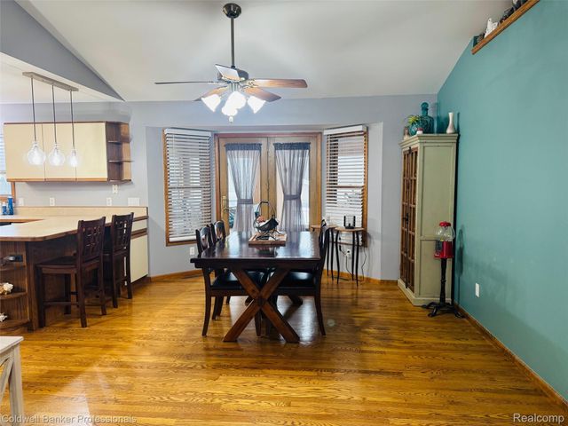 412 Rosette Street, Holly Village, MI 48442