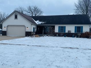 412 Rosette Street, Holly Village, MI 48442