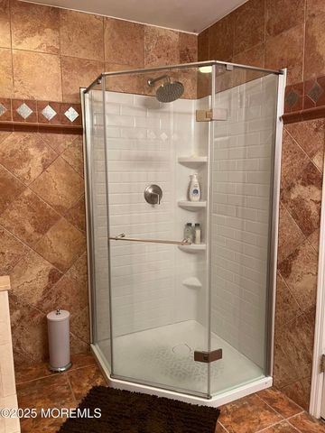264 Midland Avenue 32, Saddle Brook, NJ 07663