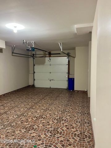 264 Midland Avenue 32, Saddle Brook, NJ 07663