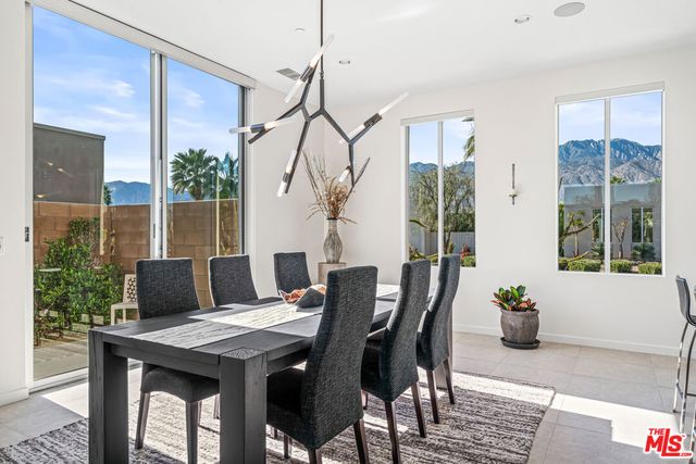 658 Dominion Way, Palm Springs, CA 92262