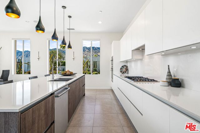 658 Dominion Way, Palm Springs, CA 92262