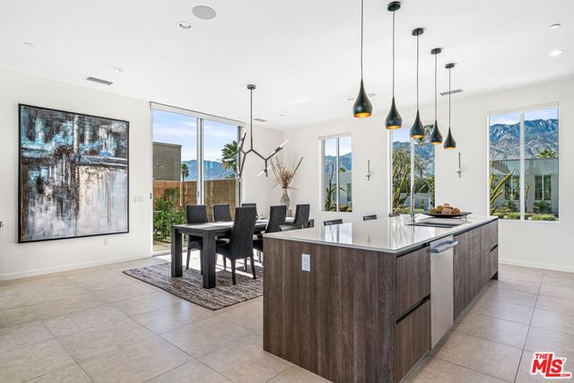 658 Dominion Way, Palm Springs, CA 92262