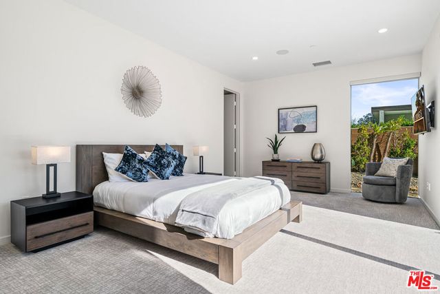 658 Dominion Way, Palm Springs, CA 92262