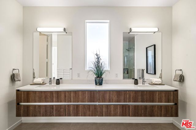 658 Dominion Way, Palm Springs, CA 92262