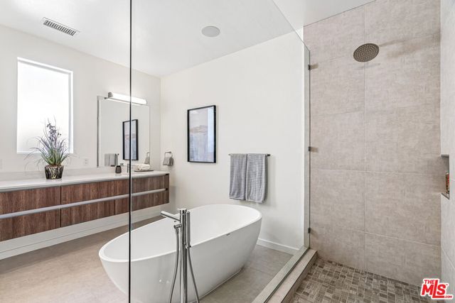 658 Dominion Way, Palm Springs, CA 92262