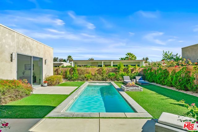 658 Dominion Way, Palm Springs, CA 92262