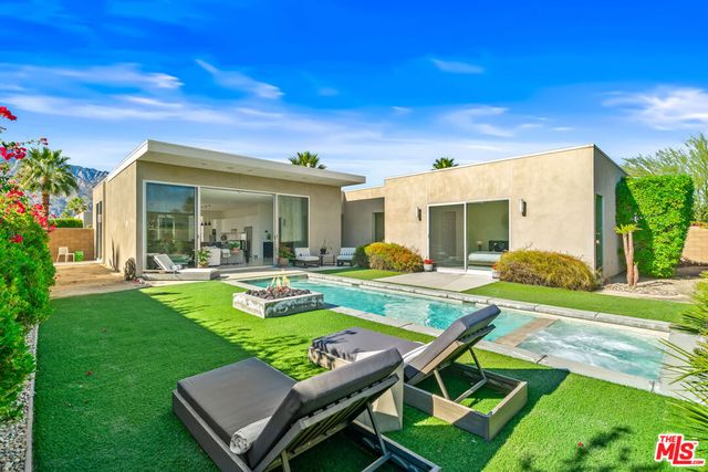 658 Dominion Way, Palm Springs, CA 92262