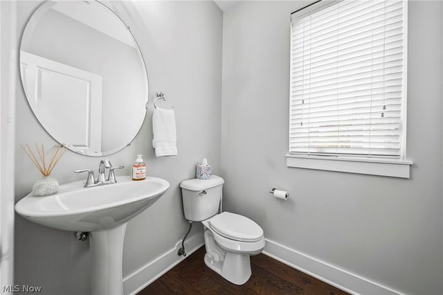 1245 W 75th Street D-1245, Cleveland, OH 44102