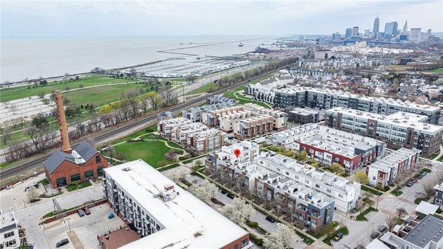 1245 W 75th Street D-1245, Cleveland, OH 44102