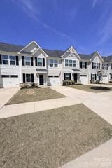 154 E Stella Lane, Troutman, NC 28166