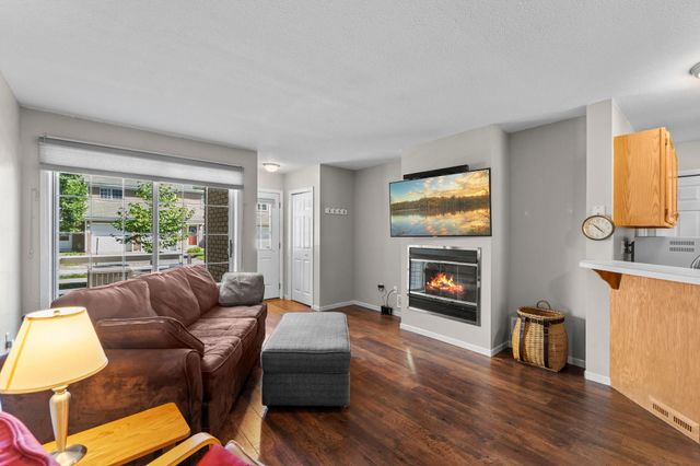 9915 Fillmore Street NE, Blaine, MN 55434
