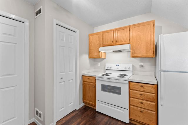 9915 Fillmore Street NE, Blaine, MN 55434