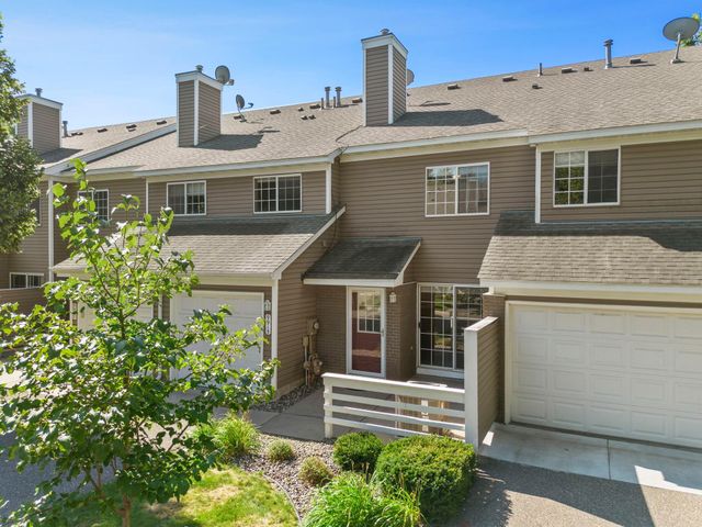 9915 Fillmore Street NE, Blaine, MN 55434