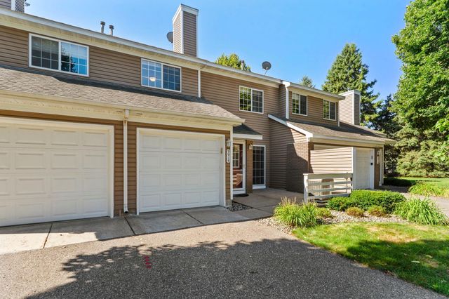9915 Fillmore Street NE, Blaine, MN 55434