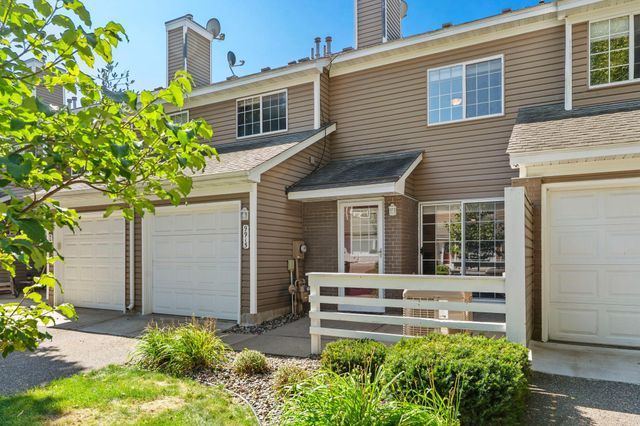 9915 Fillmore Street NE, Blaine, MN 55434