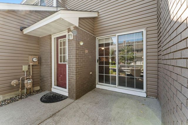 9915 Fillmore Street NE, Blaine, MN 55434
