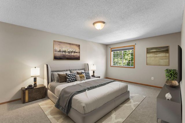 9915 Fillmore Street NE, Blaine, MN 55434
