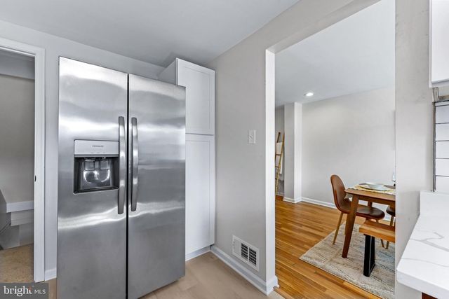 1003 FOXRIDGE LN, Baltimore, MD 21221