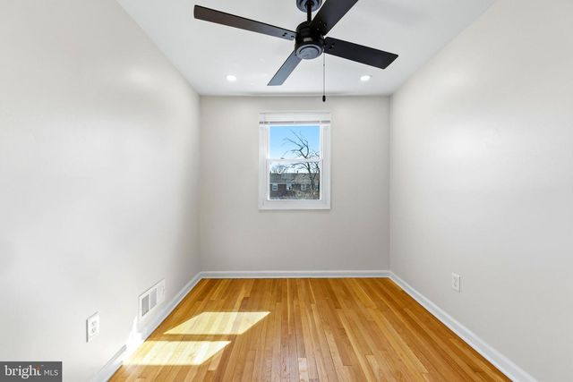 1003 FOXRIDGE LN, Baltimore, MD 21221