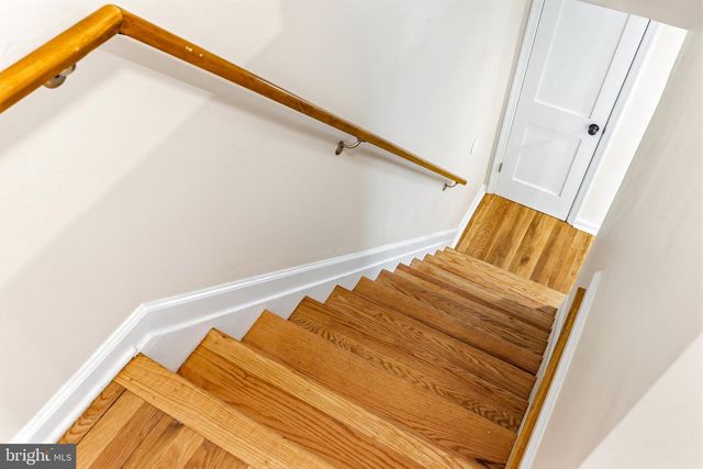 1003 FOXRIDGE LN, Baltimore, MD 21221