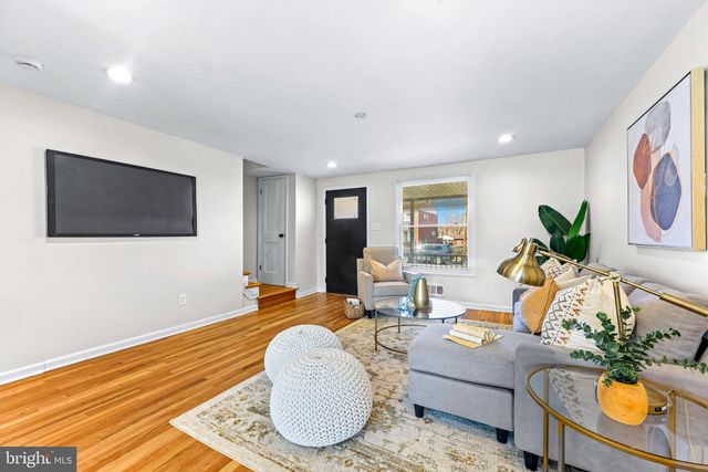 1003 FOXRIDGE LN, Baltimore, MD 21221