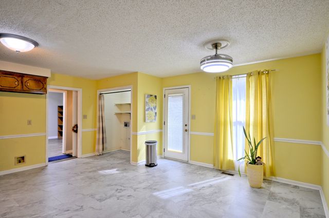 141 RICHVIEW RD, S, Clarksville, TN 37043