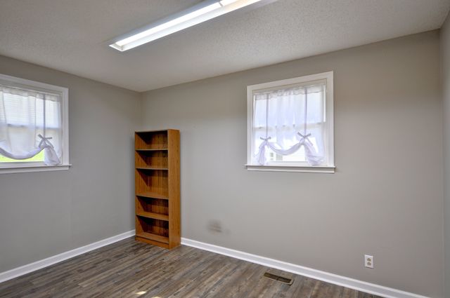 141 RICHVIEW RD, S, Clarksville, TN 37043