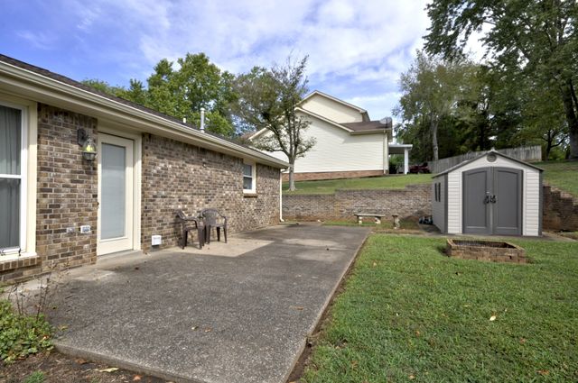 141 RICHVIEW RD, S, Clarksville, TN 37043