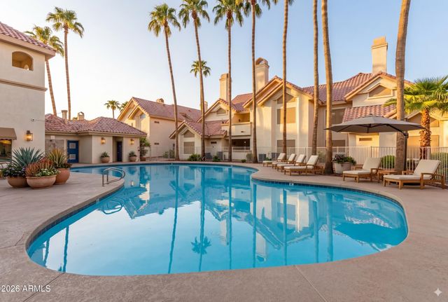 2801 N LITCHFIELD Road 54, Goodyear, AZ 85395