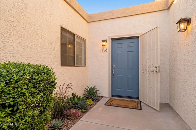 2801 N LITCHFIELD Road 54, Goodyear, AZ 85395