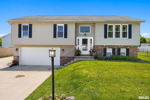 104 INDEPENDENCE Drive, East Peoria, IL 61611