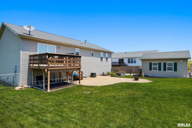 104 INDEPENDENCE Drive, East Peoria, IL 61611