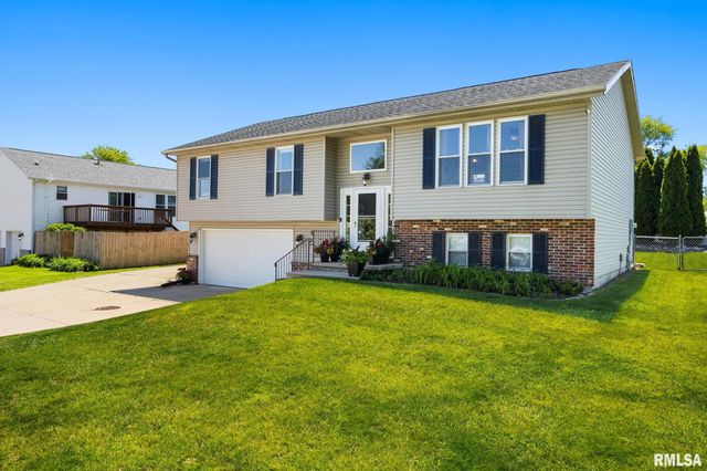 104 INDEPENDENCE Drive, East Peoria, IL 61611