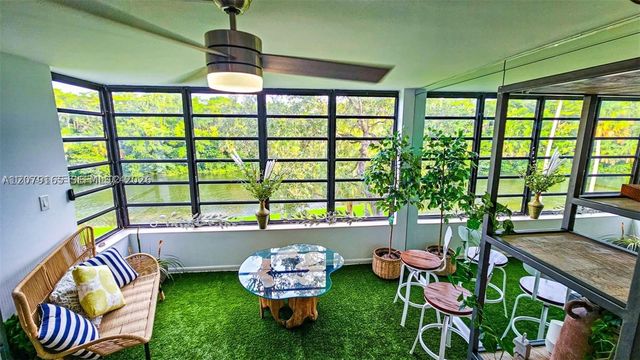 4133 S Carambola Cir S G305, Coconut Creek, FL 33066