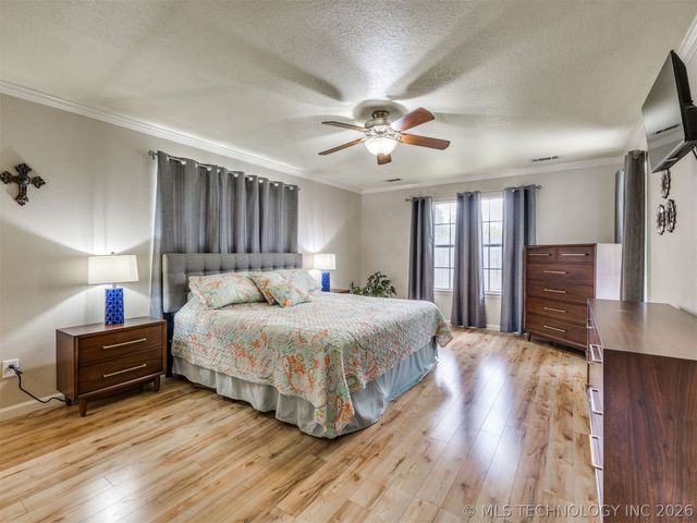 7801 N 127th East Avenue, Owasso, OK 74055