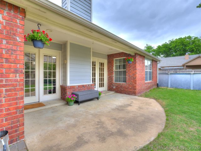 7801 N 127th East Avenue, Owasso, OK 74055