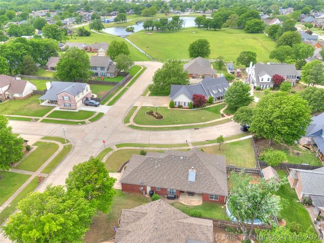 7801 N 127th East Avenue, Owasso, OK 74055