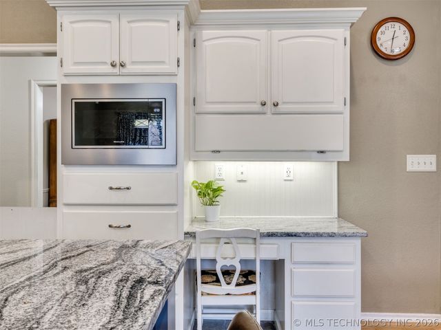 7801 N 127th East Avenue, Owasso, OK 74055