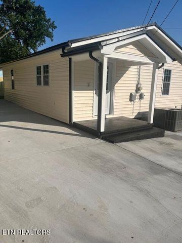 1486 Short St, Morristown, TN 37814