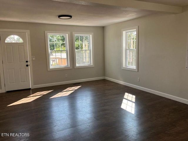 1486 Short St, Morristown, TN 37814